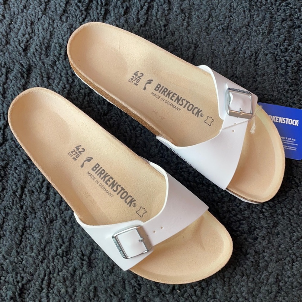 White Birkenstock Women’s Sandals.  Madrid.